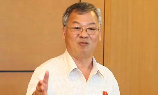 Ông Hồ Văn Năm, Ủy viên Ban thường vụ Tỉnh ủy, Trưởng Ban Nội chính Tỉnh ủy Đồng Nai giữ chức vụ Trưởng đoàn đại biểu Quốc hội khóa XIV tỉnh Đồng Nai.