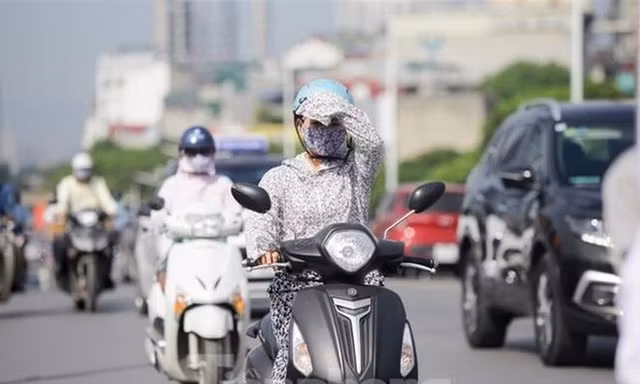 Nền nhiệt tăng mạnh, nắng nóng gay gắt tái xuất