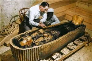 Cái chết chấn động của 8 người xâm phạm lăng mộ pharaoh Ai Cập