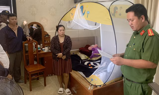 Ba cặp vợ chồng tham gia đường dây lô đề tiền tỷ ở Quảng Nam