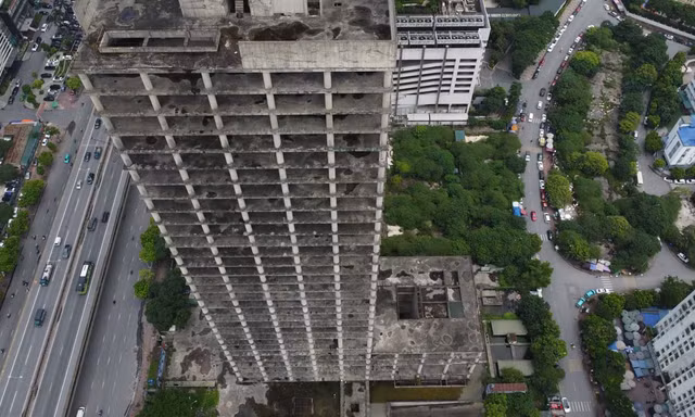 Thông tin mới về số phận long đong tháp nghìn tỷ của Vicem