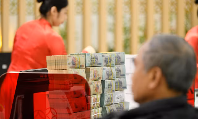 Vốn rẻ đang đổ vào các ngân hàng thương mại