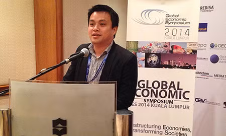 Tiến sĩ Phạm Minh Tuấn - Chủ tịch HĐQT Tổ hợp Công nghệ Giáo dục TOPICA chia sẻ tại GES 2014