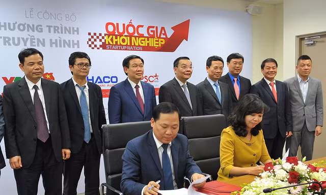 Lễ ký kết phối hợp chương trình truyền hình Quốc gia khởi nghiệp chiều 3/4