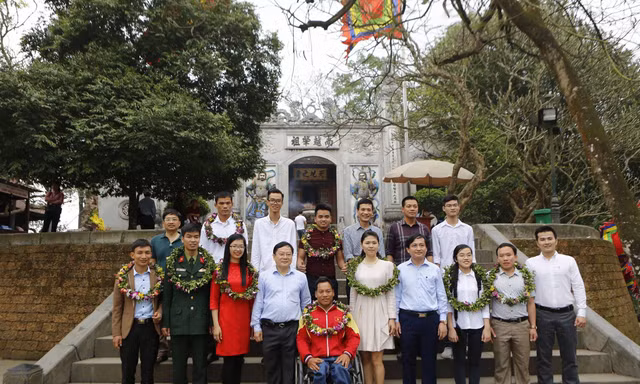 Toả sáng hình ảnh tuổi trẻ Việt Nam
