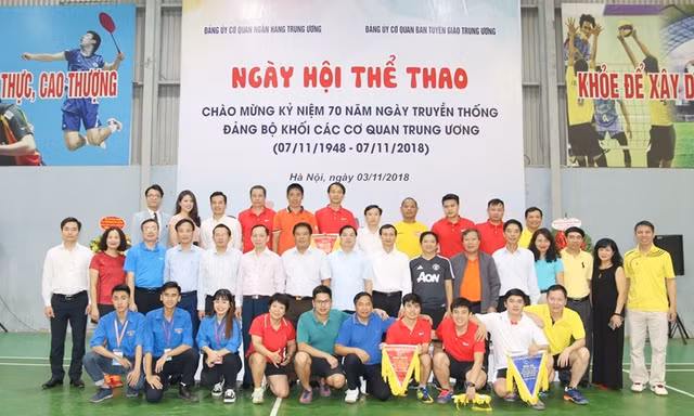 Giao lưu 70 năm Ngày truyền thống Đảng bộ Khối các cơ quan Trung ương