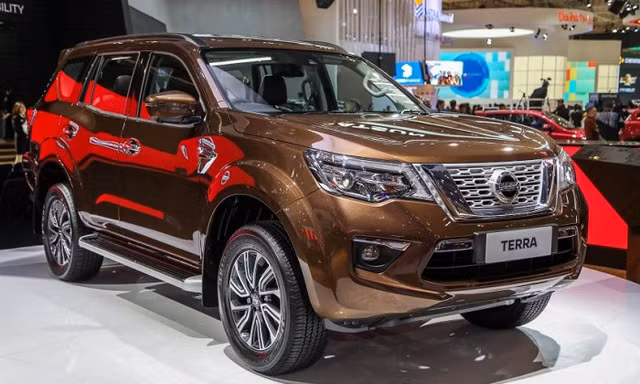 Hình ảnh thực tế Nissan Terra tại triển lãm GIIAS.