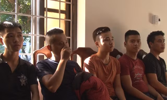 Nhóm đối tượng bắt cóc đòi trả tiền nợ vừa bị công an khởi tố, bắt giam.
