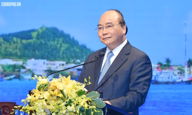 Thủ tướng: Không lấy tài nguyên làm trọng tâm phát triển du lịch