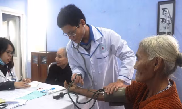 Ngay sau lễ ra quân hôm nay, 5/1, Tỉnh Đoàn, Hội LHTNVN tỉnh tiếp tục tổ chức các hoạt động thiện nguyện thiết thực kéo dài đến giao thừa Tết Kỷ Hợi 2019