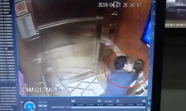 Người đàn ông sàm sỡ bé gái trong thang máy.