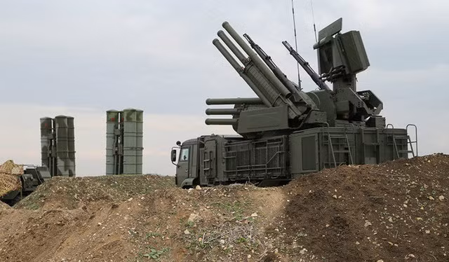 Vì sao Nga triển khai ‘mãnh thú’ Pantsir-S xuống miền Bắc Syria?