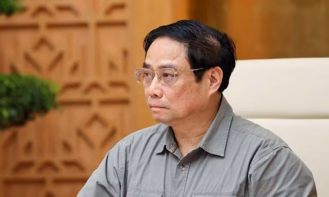 Thủ tướng: Nghiên cứu tăng lãi suất huy động, giữ ổn định lãi suất cho vay