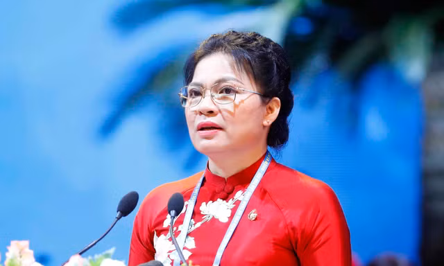 Bà Hà Thị Nga, Chủ tịch Hội Liên hiệp Phụ nữ Việt Nam khoá XIII