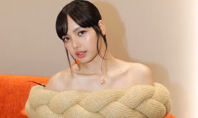 Lisa (BlackPink) bị tố là người thứ ba