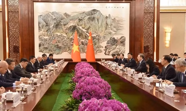 Phó Thủ tướng Hồ Đức Phớc hội đàm với Phó Thủ tướng Quốc vụ viện Trung Quốc