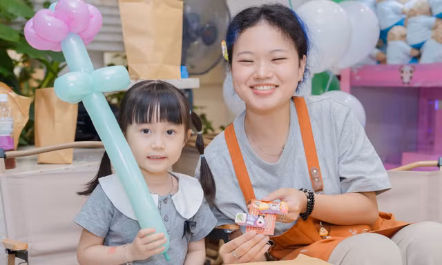 'Cùng con khám phá Hành trình mộng mơ' - Món quà thiếu nhi từ Hồng Ngọc