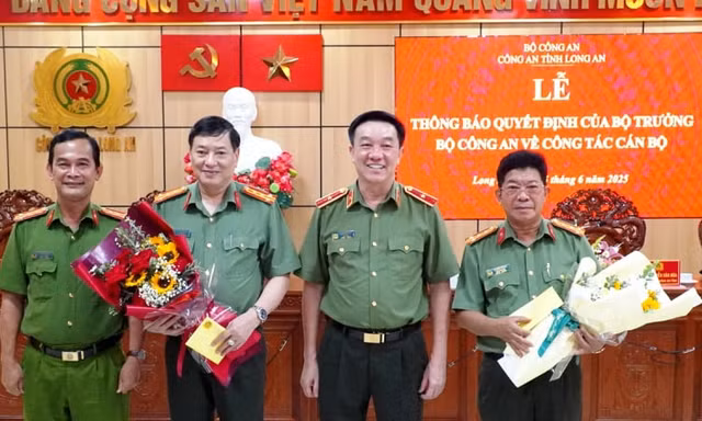 Hai Phó Giám đốc Công an tỉnh Long An nhận nhiệm vụ mới ở Bộ Công an