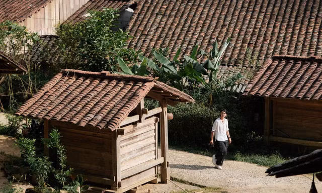 Xóm nhỏ ở Cao Bằng ẩn mình giữa lưng chừng núi, cảnh đẹp như tranh