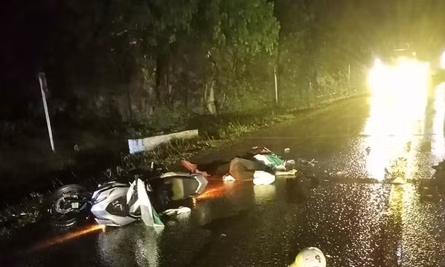 Tai nạn kinh hoàng ở Hòa Bình, đôi nam nữ tử vong tại chỗ