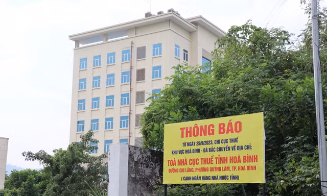 Trụ sở chi cục thuế gần 60 tỷ đồng... bỏ không 