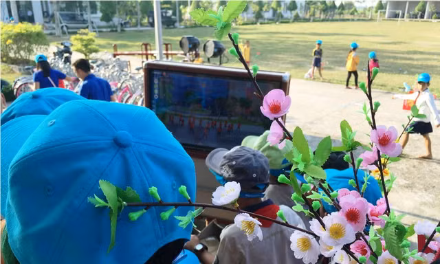 Những cổ động viên 'đặc biệt' của U23 Việt Nam