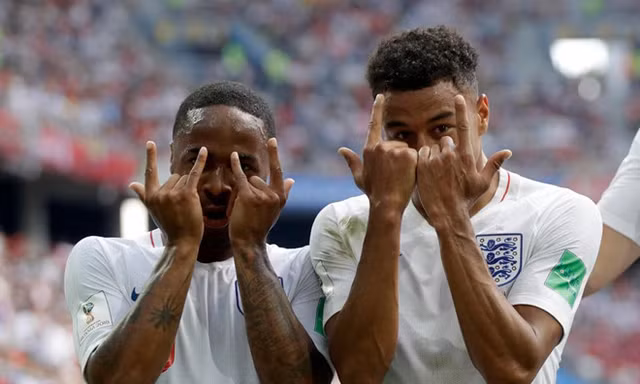 Tin nhanh World Cup: Lingard tạo thương hiệu ăn mừng bàn thắng mới