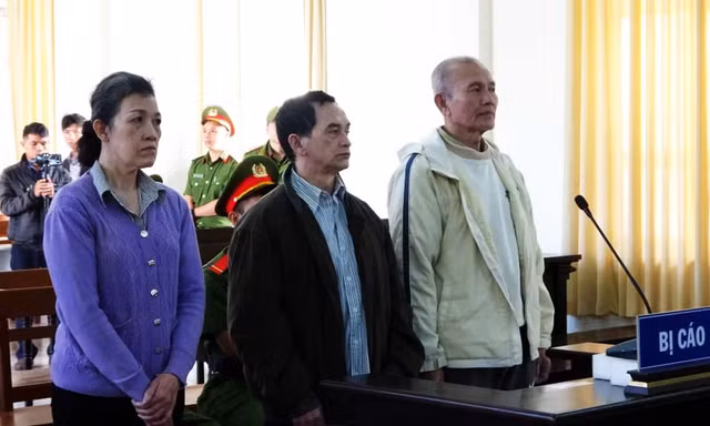 3 bị cáo tại phiên tòa