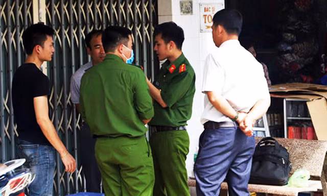 Khám nghiệm hiện trường một vụ án tại Bảo Lộc