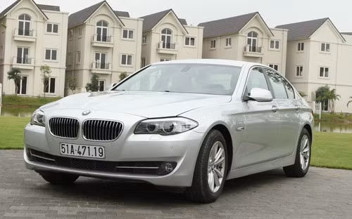 Một chiếc BMW Series 5 do Euro Auto phân phối tại Việt Nam - Ảnh: Bobi.