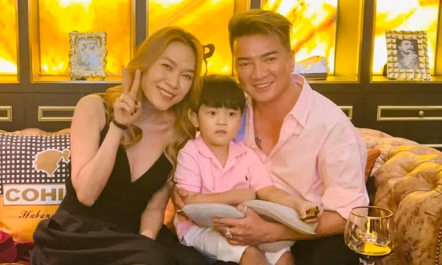 Khoảnh khắc fan Mỹ Tâm - Đàm Vĩnh Hưng phấn khích: "Họa mi tóc nâu" chơi cùng Polo Huỳnh