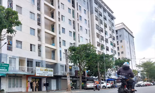 'Giữ chân' người lao động bằng nhà ở giá rẻ 