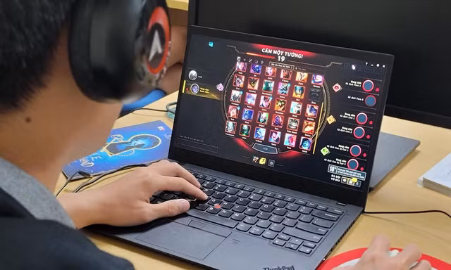 Dấu hiệu cảnh báo nghiện game 