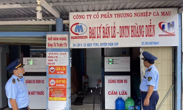 Xăng dầu rối nguồn cung do đâu?