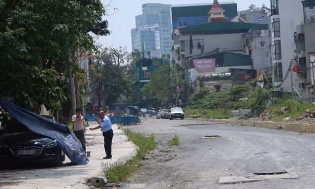 Đường sắt Nhổn - ga Hà Nội chậm bàn giao mặt bằng, chủ đầu tư bị nhà thầu kiện 