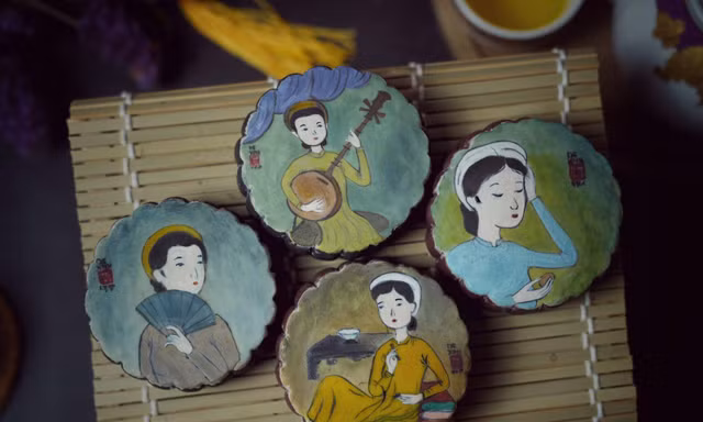 Mang tranh Đông Hồ lên bánh trung thu 