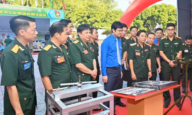 Thủ lĩnh thanh niên truyền lửa Đoàn 
