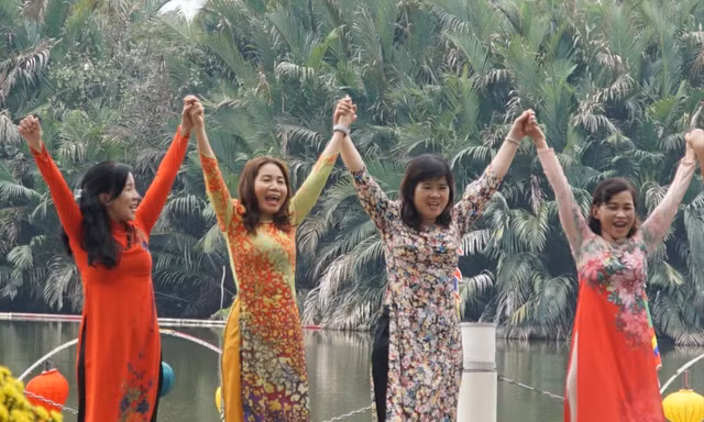 Dịp lễ 30/4-1/5: Nhiều người chọn tua xuất ngoại 