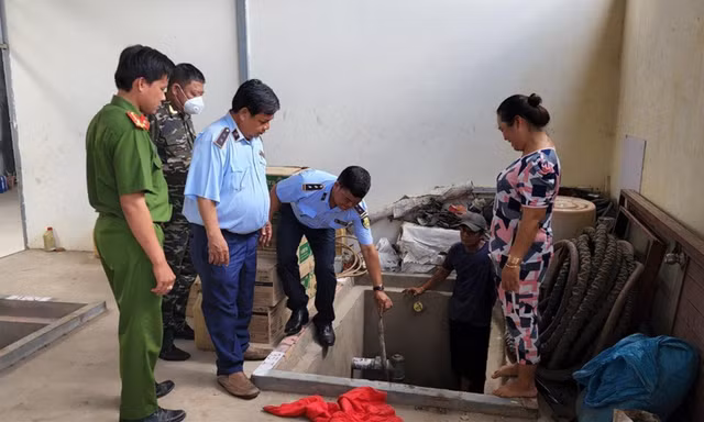 Xăng, dầu miền Tây: Nơi thừa, nơi thiếu 
