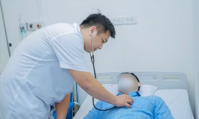 Nhồi máu cơ tim vì tập thể thao quá sức 