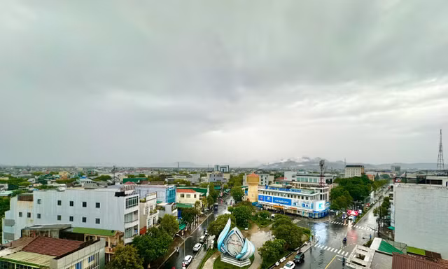 Xã nào đông dân, lớn nhất tỉnh Quảng Ngãi sau sắp xếp?