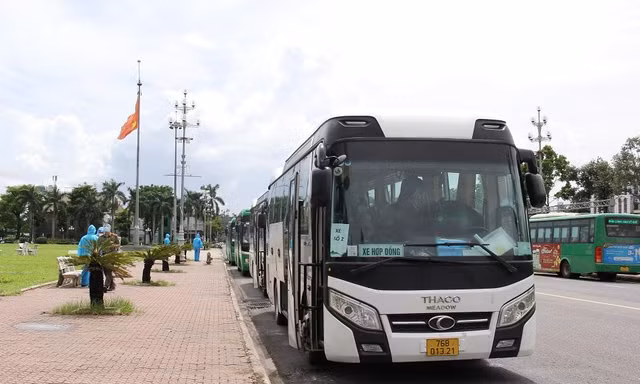 Hơn 1.100 công dân được đón về từ các tỉnh, thành phía Nam trong đợt 1 này đều thuộc đối tượng yếu thế bị ảnh hưởng bởi dịch COVID-19.