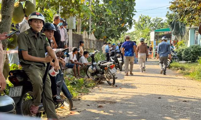 Chấn động vụ thảm sát ở Quảng Ngãi: Hai vợ chồng thiệt mạng, hai con nhỏ cấp cứu