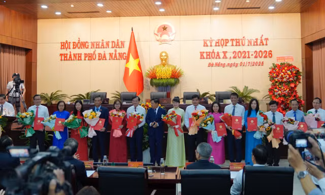 Chi tiết 14 giám đốc sở ngành TP Đà Nẵng sau sáp nhập, Đặc khu Hoàng Sa có Chủ tịch UBND mới 