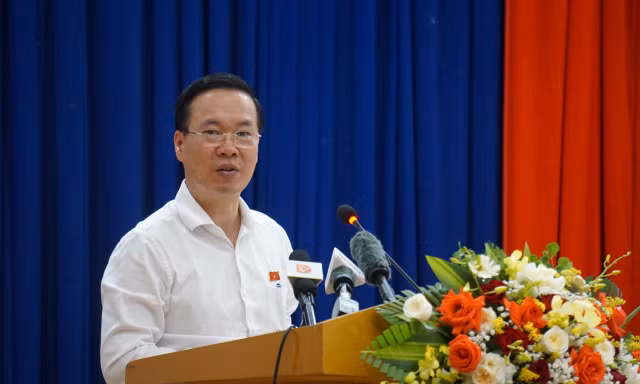 Chủ tịch nước Võ Văn Thưởng tiếp xúc cử tri Đà Nẵng