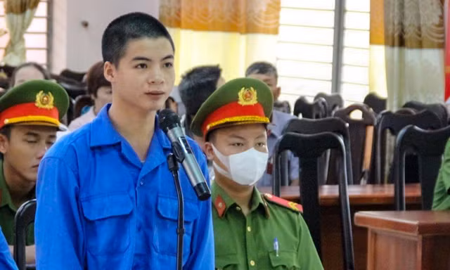 Kẻ trộm dùng búa đánh chủ nhà rồi lên rừng lẩn trốn 