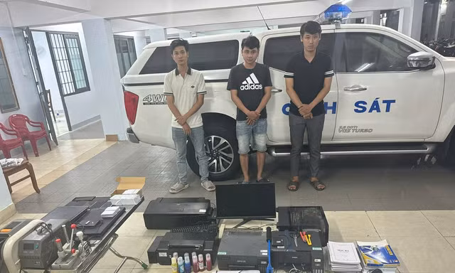 Phá đường dây lừa đảo và làm giả giấy tờ quy mô lớn 
