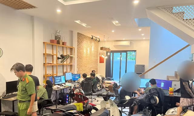 Đột kích bản doanh của ổ nhóm chuyên sản xuất, phát tán mã độc