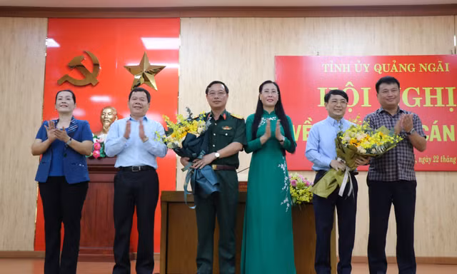 Quảng Ngãi bầu bổ sung 2 Ủy viên Ban Thường vụ Tỉnh ủy