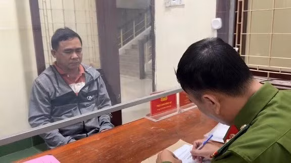 Cựu chủ tịch hội nông dân huyện lừa đảo chiếm đoạt hơn 1 tỷ đồng